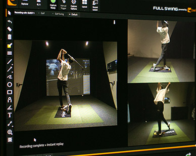 大型のモニターも完備。
動画の視聴や、スイングチェックに!